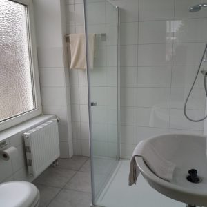 Dusche und Bad Hotel Stückers Wilster NEU